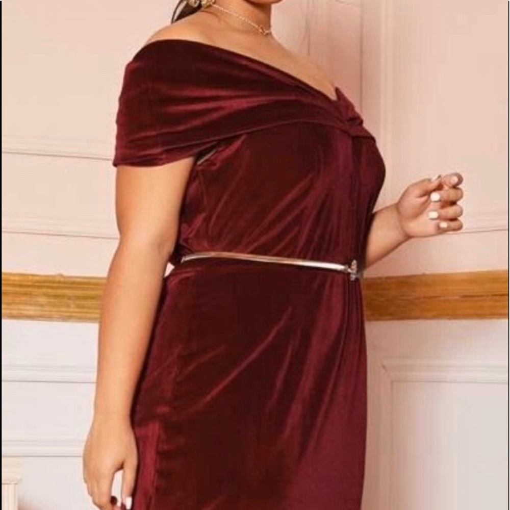 DRESS - Picture 3 of 7